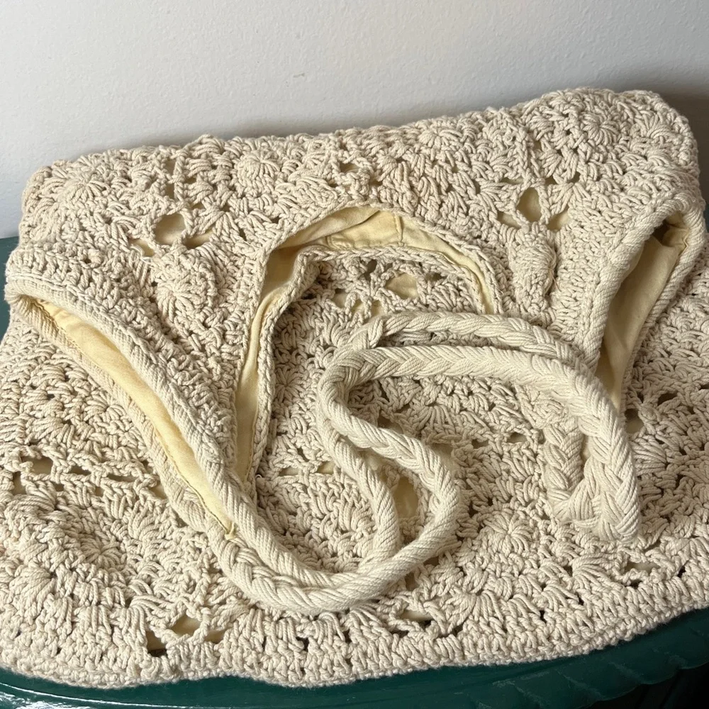 Universal Thread Crocheted Ivory Rosette Coastal Grandma Bohemian Satchel Bag